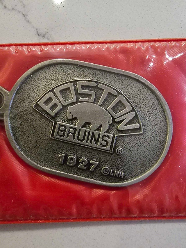 Boston Bruins 1927 Key Chain - photo 2