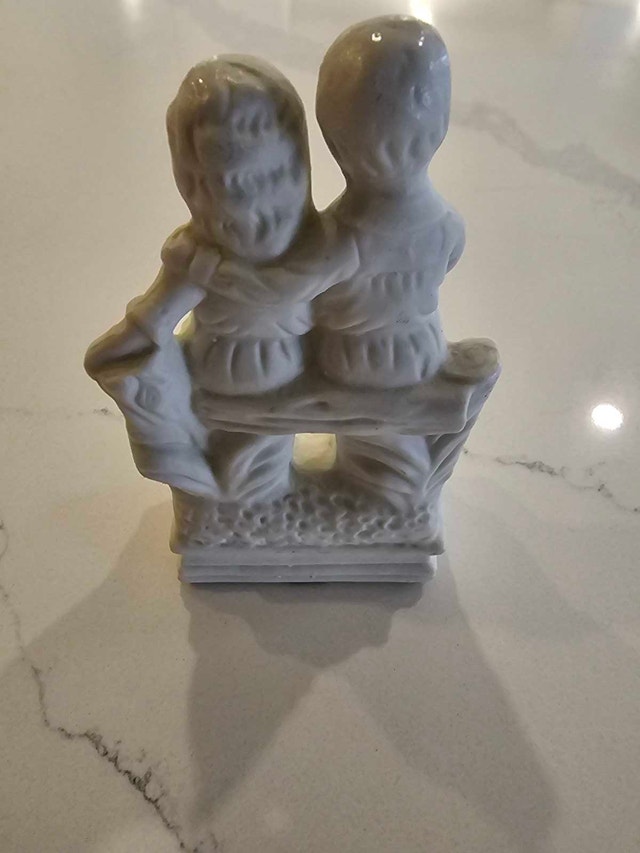 Porcelain Boy and Girl Figurine - photo 2
