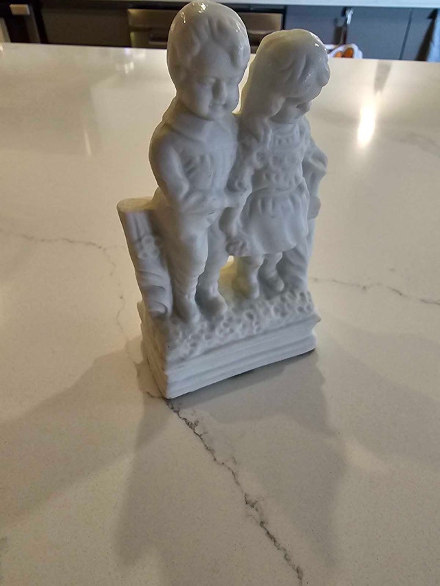 Porcelain Boy and Girl Figurine - photo 3
