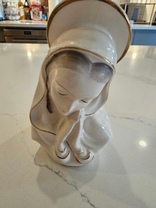 Madonna Planter - photo 5