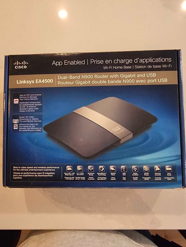 Linksys EA4500 Dual-Band N900 Router