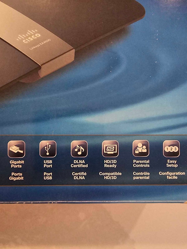 Linksys EA4500 Dual-Band N900 Router - photo 3
