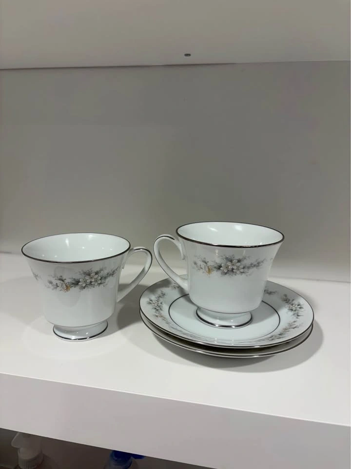 Noritake Melissa Fine China Pieces - photo 3