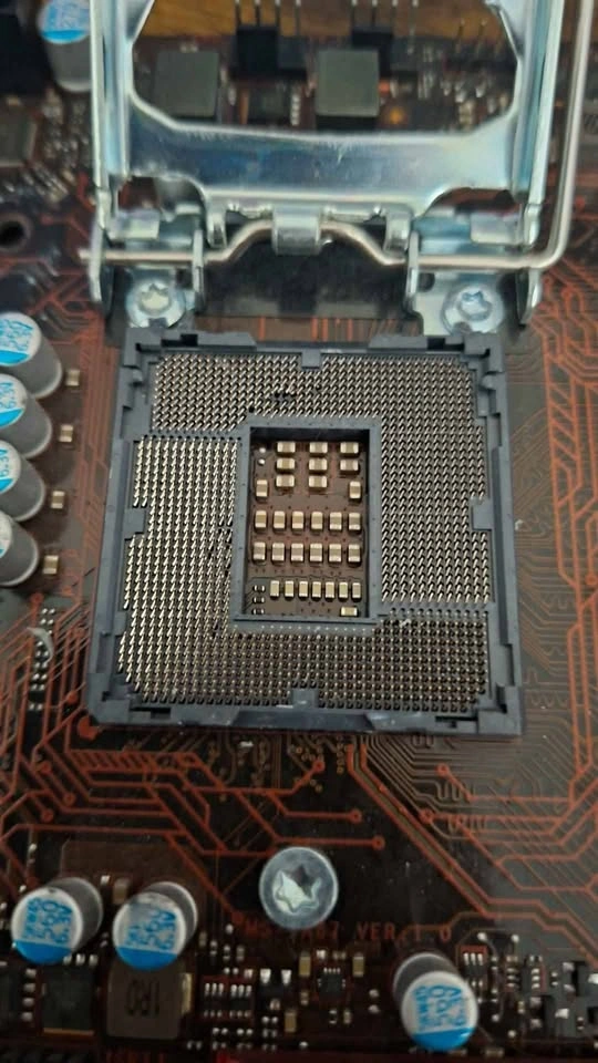 (BROKEN PINS + BENT SATA PORT) B250I GAMING PRO AC MSI Motherboa - photo 3