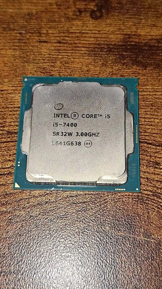 Intel i5-7400 + Cooler Master 212 Black Edition RGB