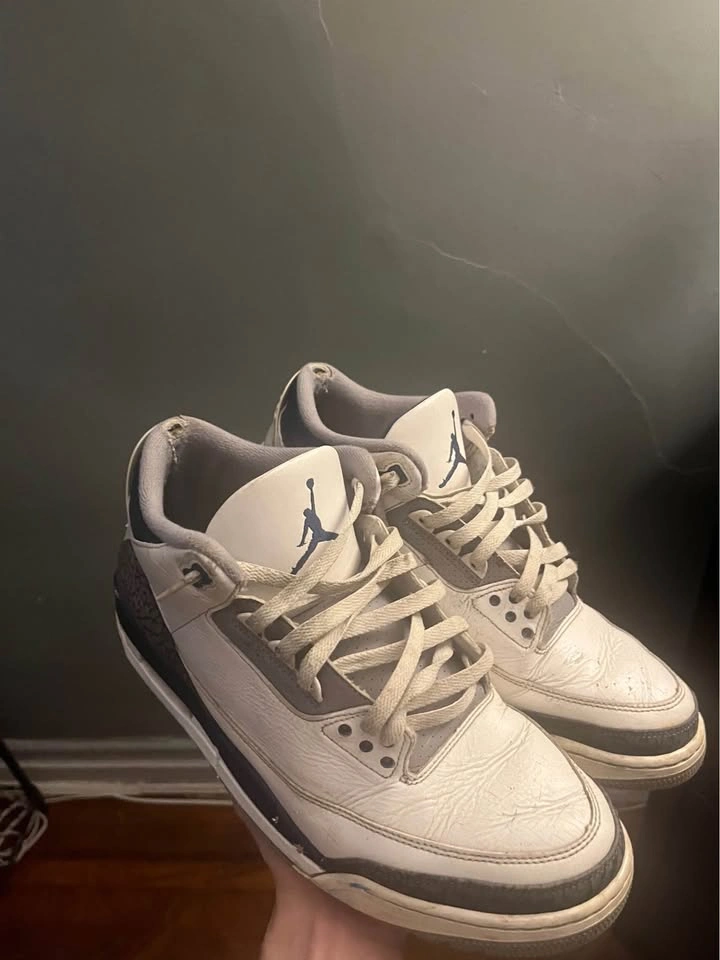 Midnight Navy Jordan 3s - photo 2