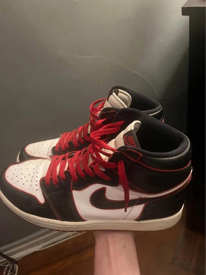 Nike Air Jordan 1 Retro High OG Bloodline - photo 2