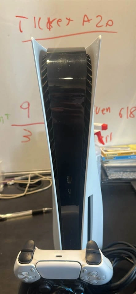 PlayStation 5 disc 825gb - photo 2