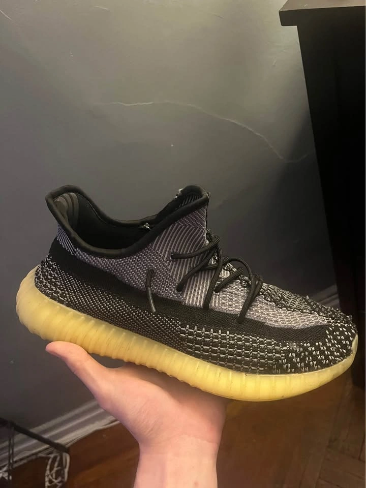 Adidas Yeezy Boost 350 V2 Carbon - photo 3