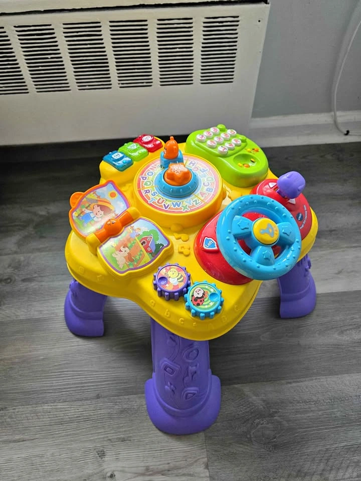 VTech Baby Activity Table