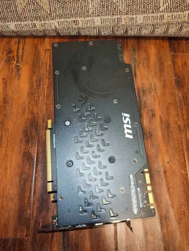 MSI GeForce GTX 1080 Ti Gaming X 11G - photo 4