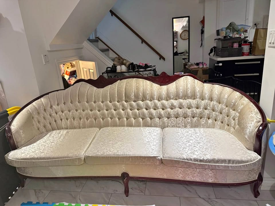 Sofa/couch set