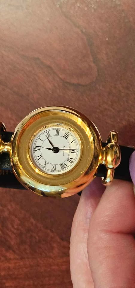 Women's watch - photo 4