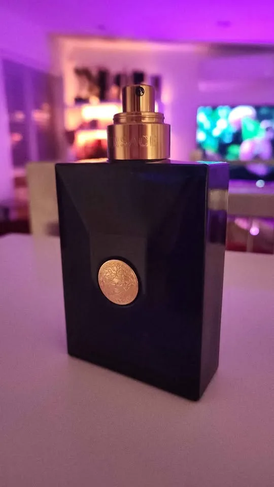 Dylan Blue Versace Parfume image indicator(3)