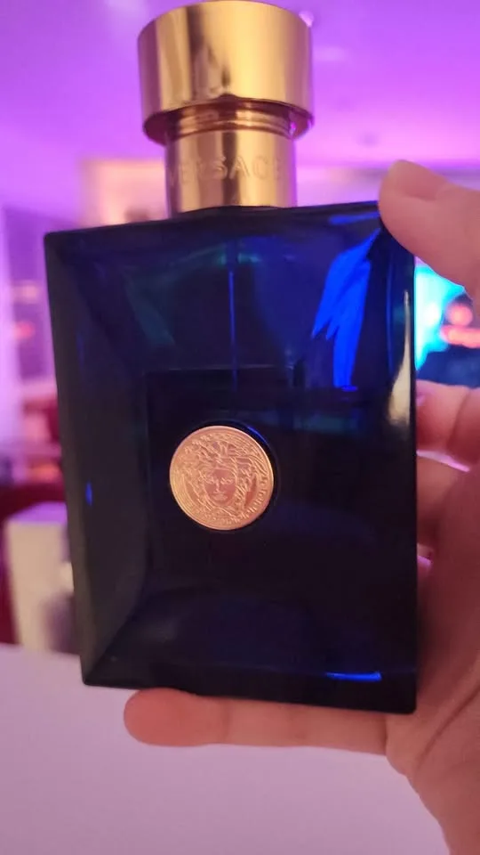 Dylan Blue Versace Parfume image indicator(5)