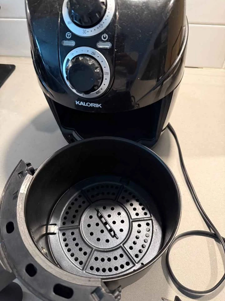 Kalorik - Black Air Fryer – Like New - photo 2