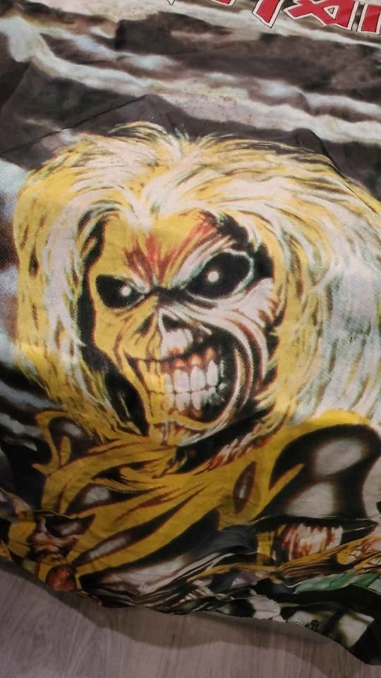 Iron Maiden "Killers" Fabric Wall Banner – Rare Merch! - photo 2