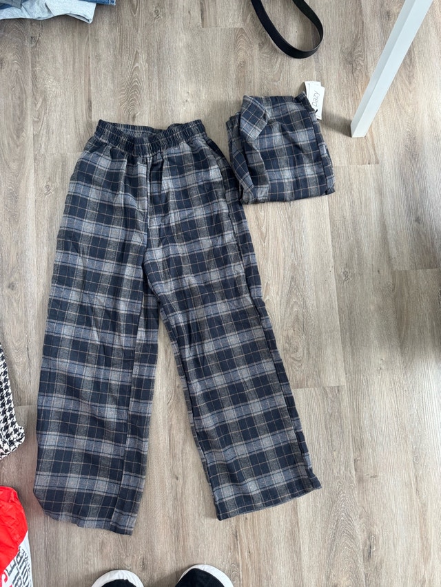 Dazy Plaid Pants (2)