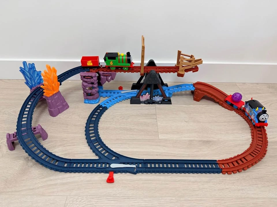 Thomas & Friends Motorized Crystal Caves Adventure Track Set