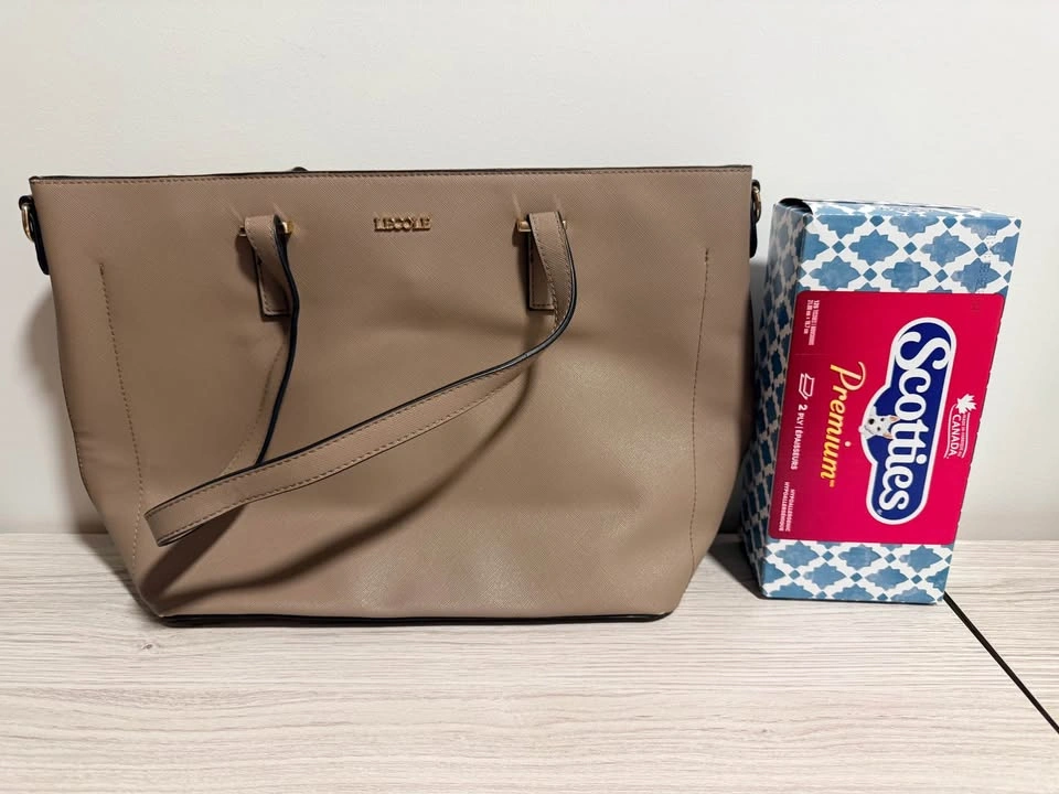LECOLE Tan Saffiano Leather Tote Bag - photo 3