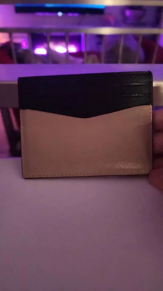 Kate spade wallet image indicator(2)