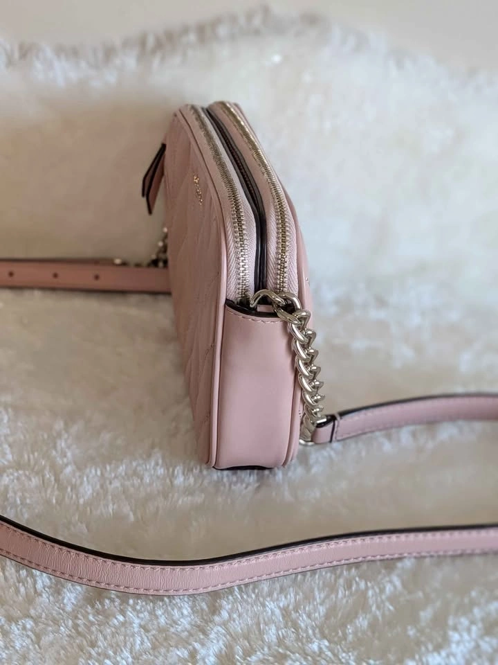 Kate Spade quilted kendall crossbody bag - like new - photo 2