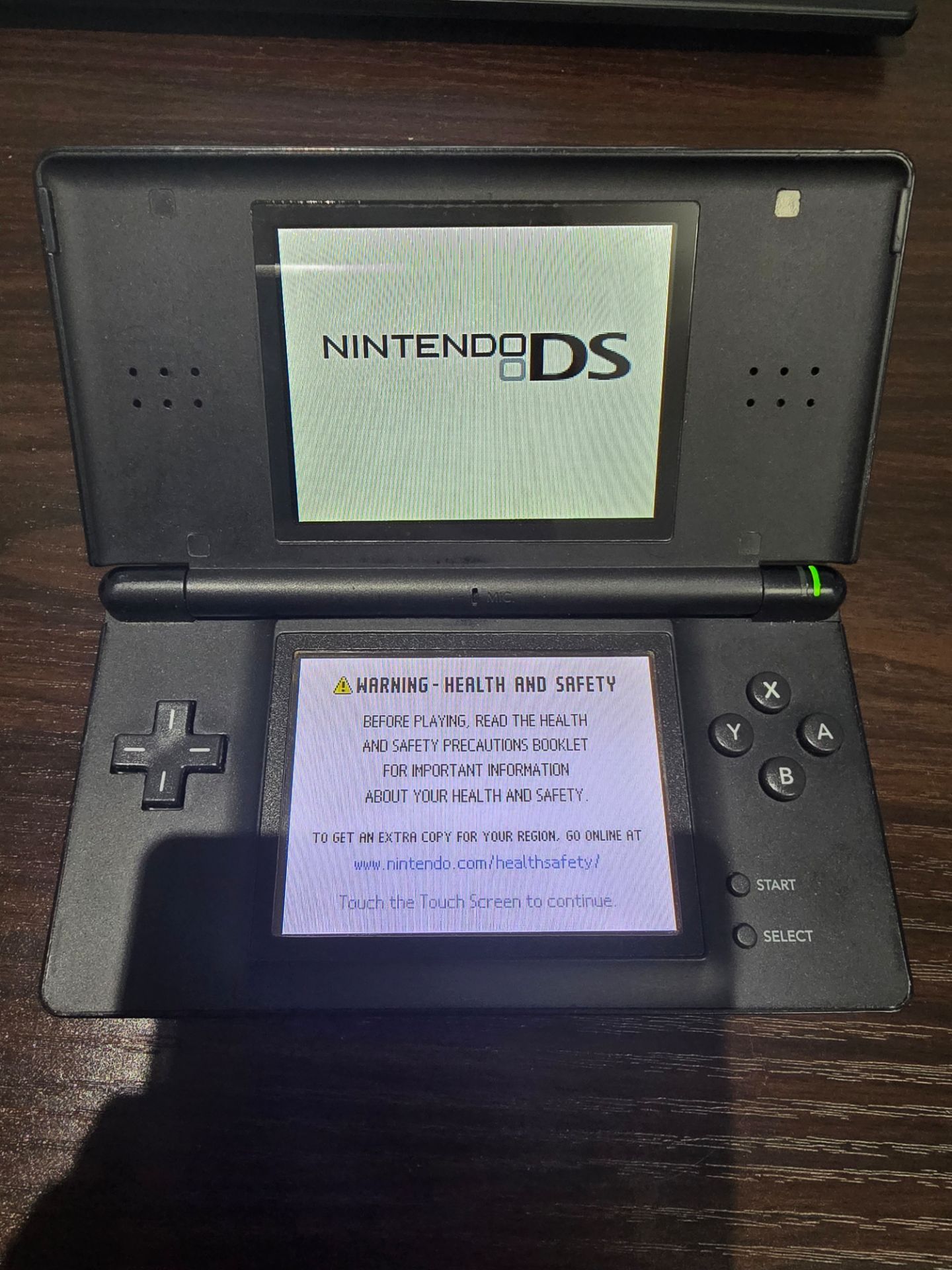 Nintendo DS Lite (Game Included) - photo 4