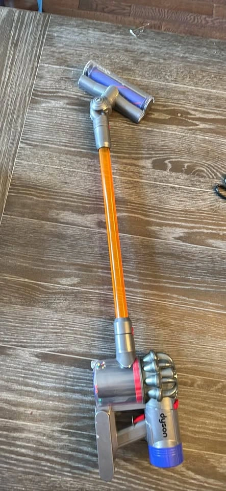 Casdon Dyson Cord-Free Toy Vacuum