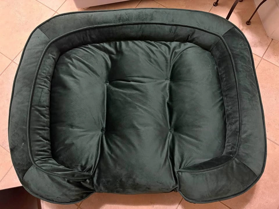 Bailey & Bella Chaise Dog Bed