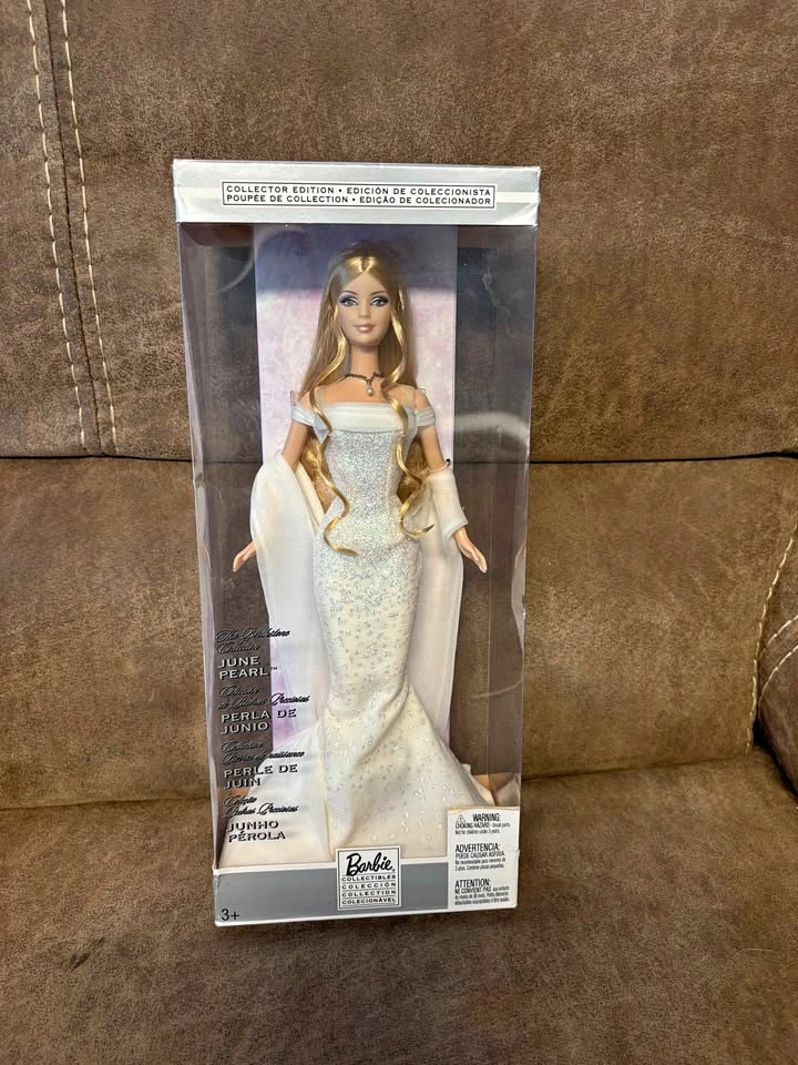 Barbie The Birthstone Collection June Pearl Collector Edition