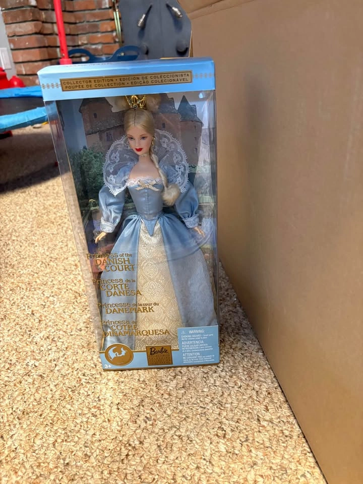 Barbie Dolls of the World - photo 4