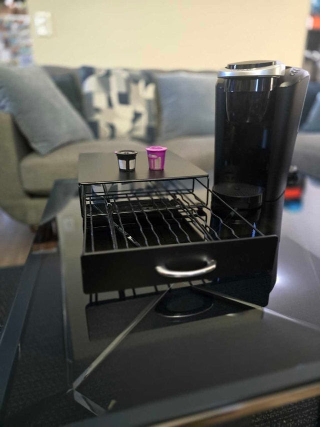 Keurig K-Cup Coffee Maker with Drawer and 2 Reusable Pods - photo 3