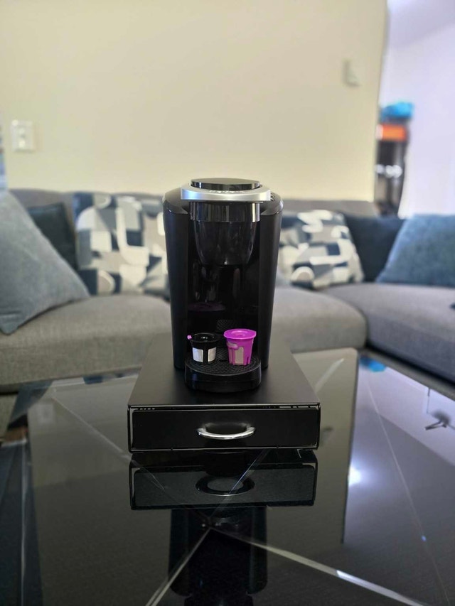 Keurig K-Cup Coffee Maker with Drawer and 2 Reusable Pods - photo 4