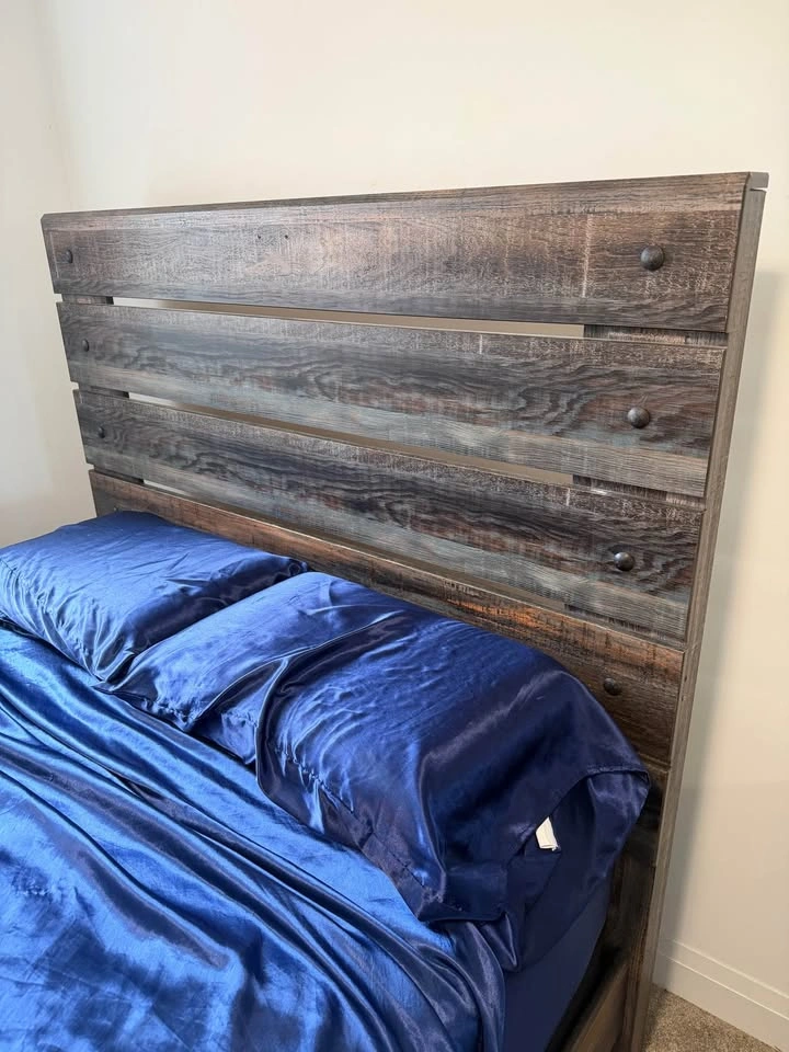 Ashley Furniture Drystan Twin Bedroom Set + Dreamstar Mattress - photo 3