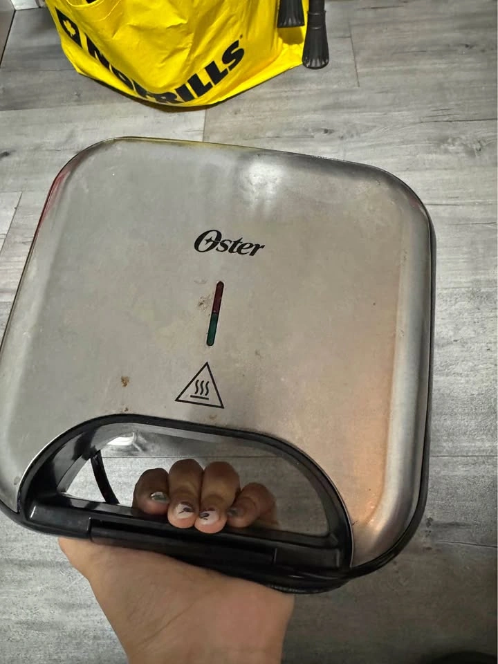 Oster Sandwich Maker