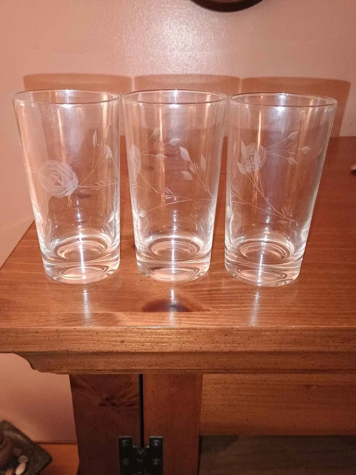 3x Vintage MCM Hand Etched Highball Glasses Roses and Wheat - photo 2