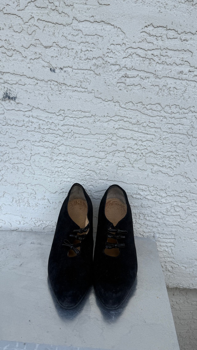 Vintage Charles Jourdan Black Leather Heels