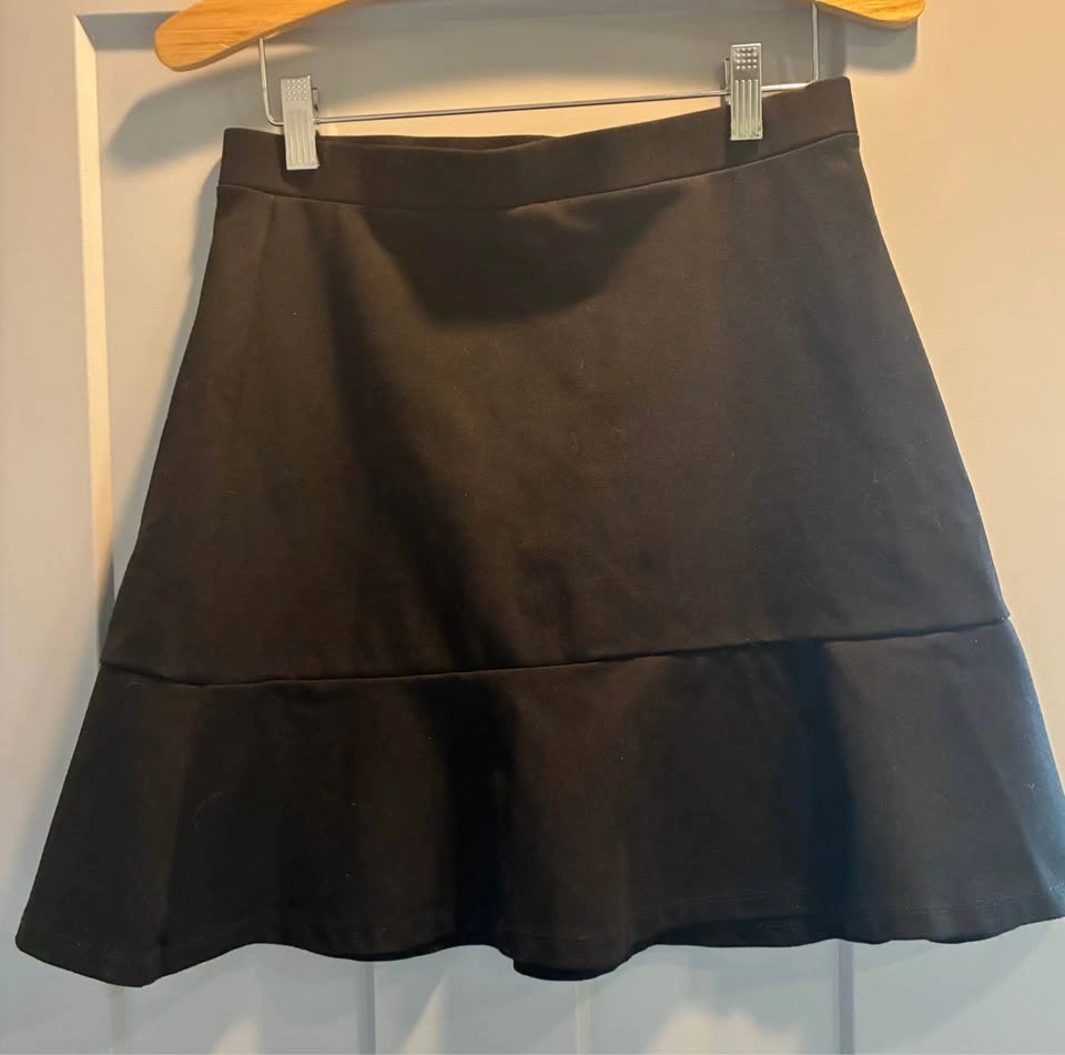 Loft stretchy black skirt, S - photo 2