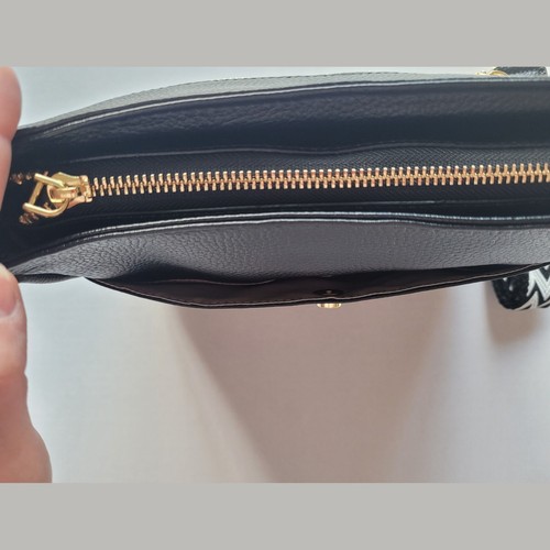 Women’s Black Tote Crossbody Bag with Patterned Strap - photo 5