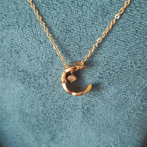 18K Gold PVD Stainless Steel Geometric Pendant Necklace - photo 2