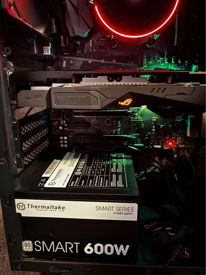 THERMALTAKE 600W PC POWERSUPPLY - photo 4
