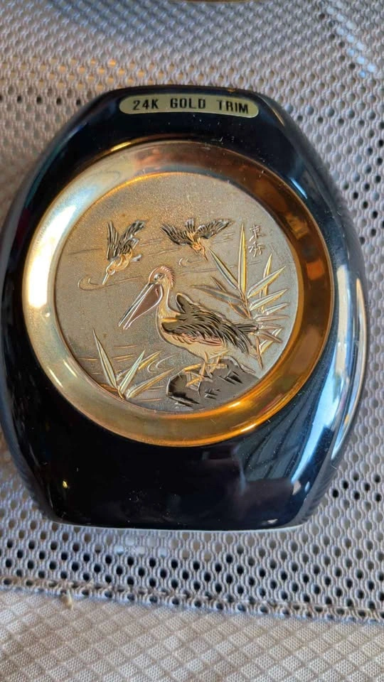 Vintage 24K Gold Trim Decorative Plate and Vase Set - photo 4