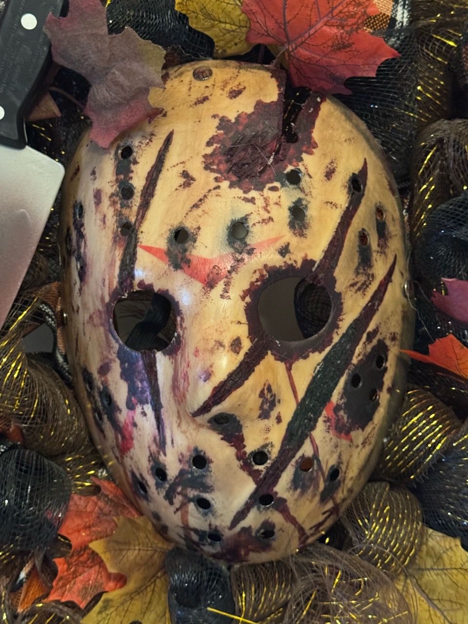 Friday the 13th Jason Voorhees Autumn Wreath - photo 4