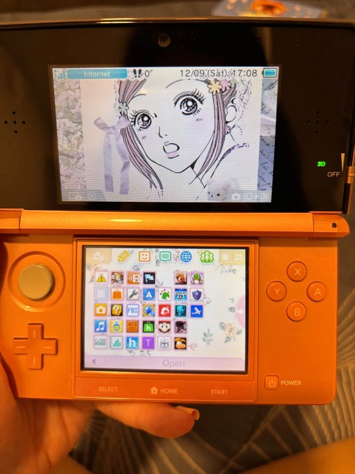 Nintendo 3DS Pink Console - photo 2