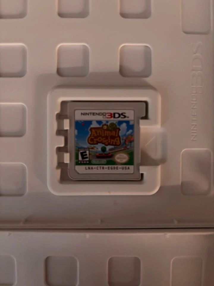 Animal Crossing 3DS and DS Game Lot - photo 3