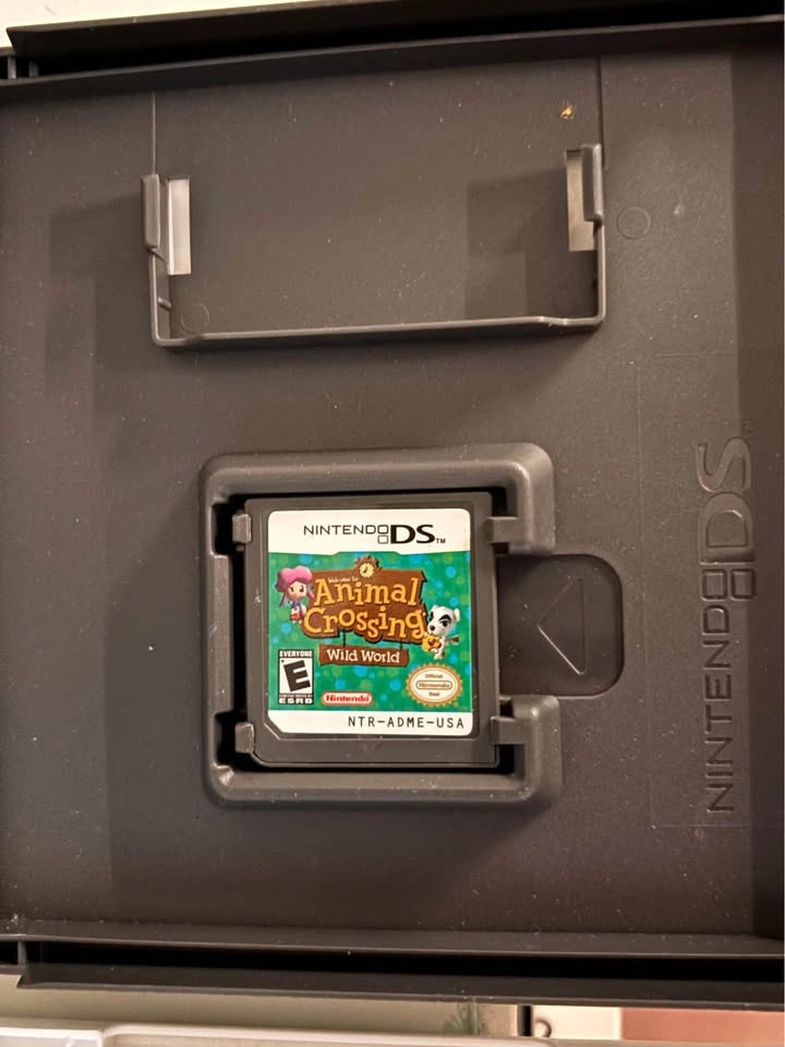 Animal Crossing 3DS and DS Game Lot - photo 5