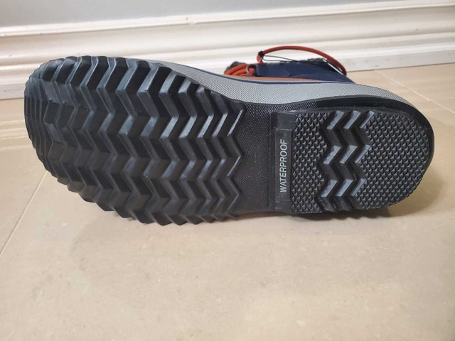 Sorel navy blue snow boots - price negotiable - photo 5