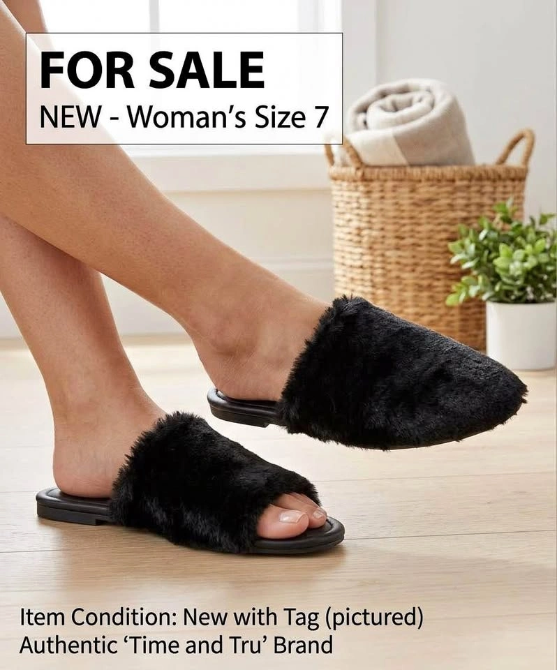 NEW Time and Tru Women’s Faux Fur Mules / Slides – Black (7)