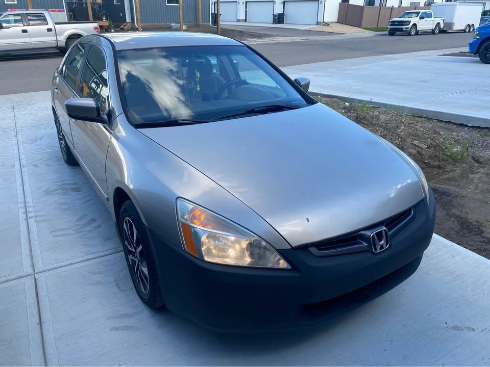 2004 Honda Accord LX-V6 - photo 2
