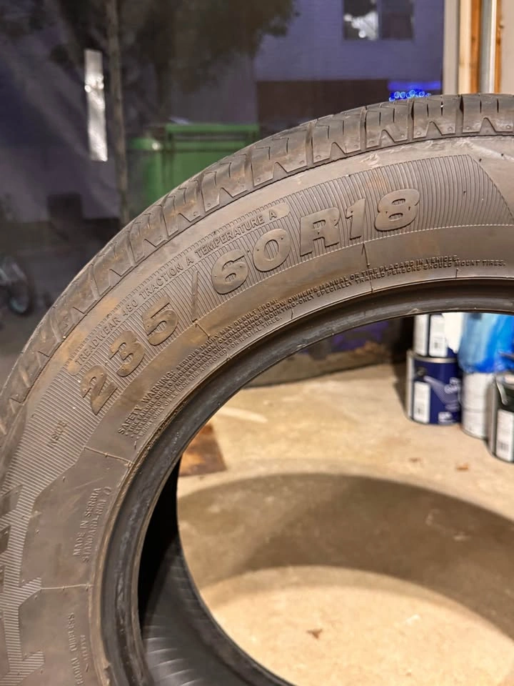 Greenmax 235/60R18 107V Extra Load Tire - Like New - photo 4